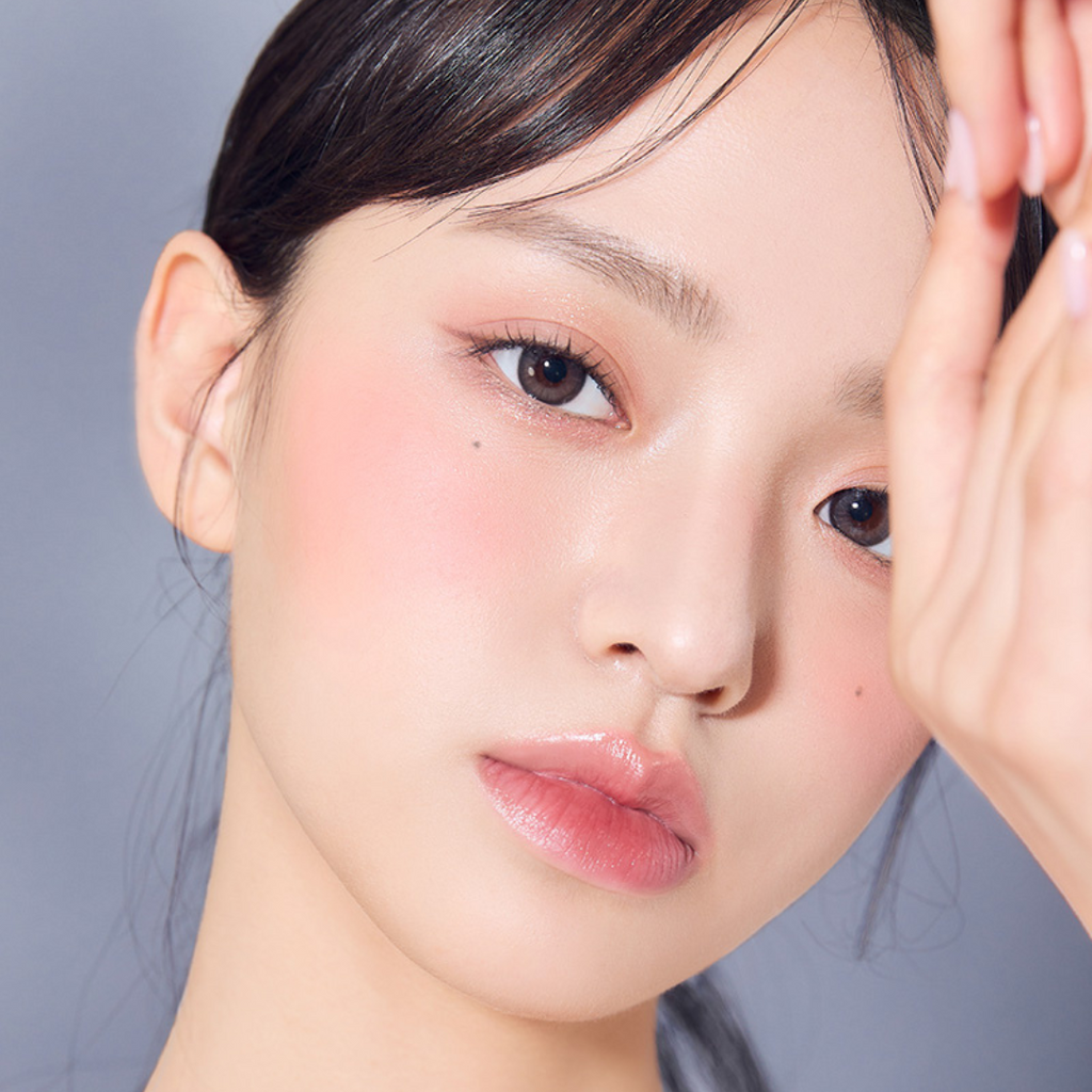 Theia Monthly Glow Black